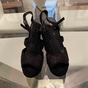 BCBG women's pumps in size 8